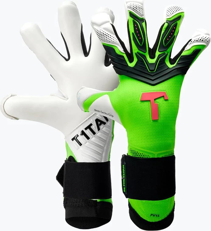 T1TAN Torwarthandschuhe
